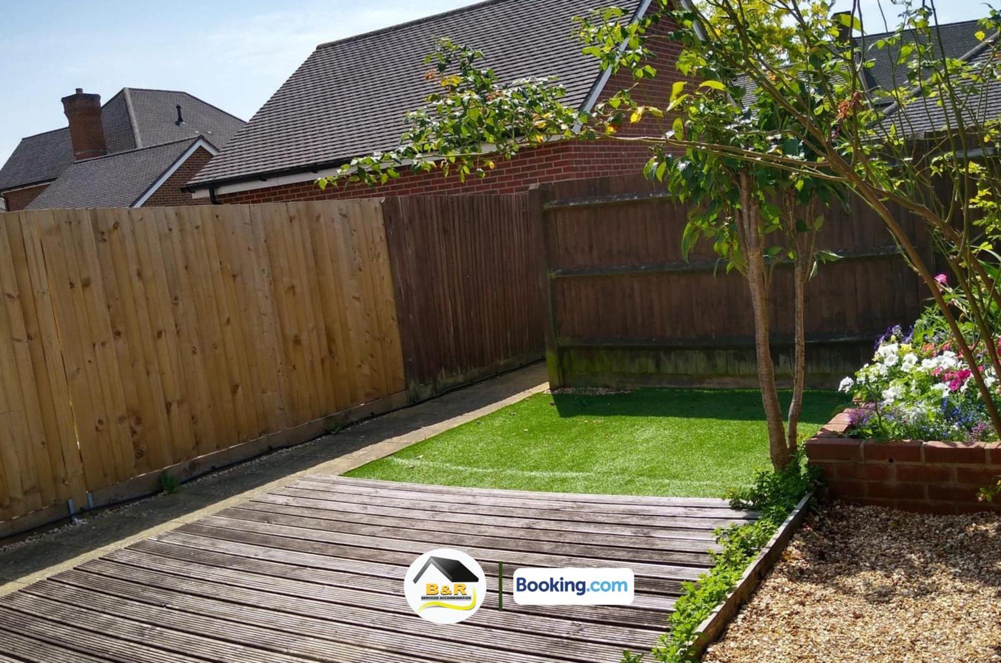3 Bedroom House By B And R Serviced Accommodation Amesbury With Super Fast Wi-Fi 145Mbps Kültér fotó