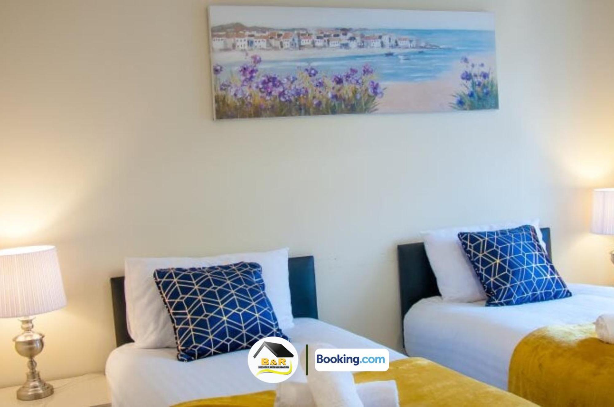 3 Bedroom House By B And R Serviced Accommodation Amesbury With Super Fast Wi-Fi 145Mbps Kültér fotó