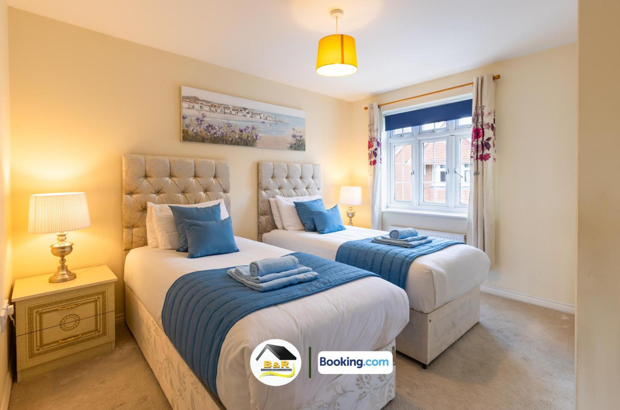 3 Bedroom House By B And R Serviced Accommodation Amesbury With Super Fast Wi-Fi 145Mbps Kültér fotó